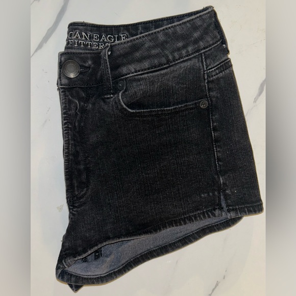 American Eagle Jean Shorts - Picture 1 of 4